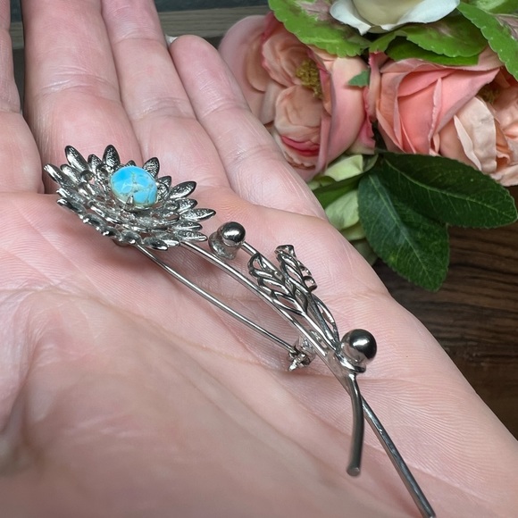 Vintage Costume Silver-tone Blue Flower Brooch - Picture 12 of 17